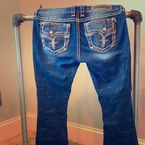 Women Rock  Rival jeans